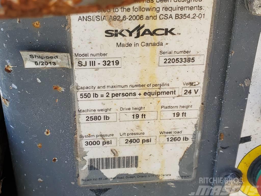 SkyJack SJIII-3219 Elevadores de tesoura