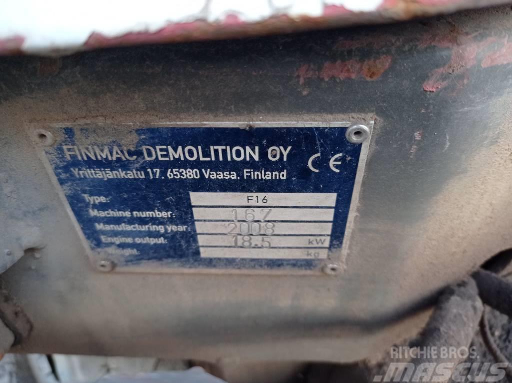  Finmac F16 Escavadoras de demolição