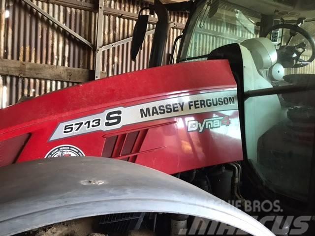 Massey Ferguson 5713 Tratores Agrícolas usados