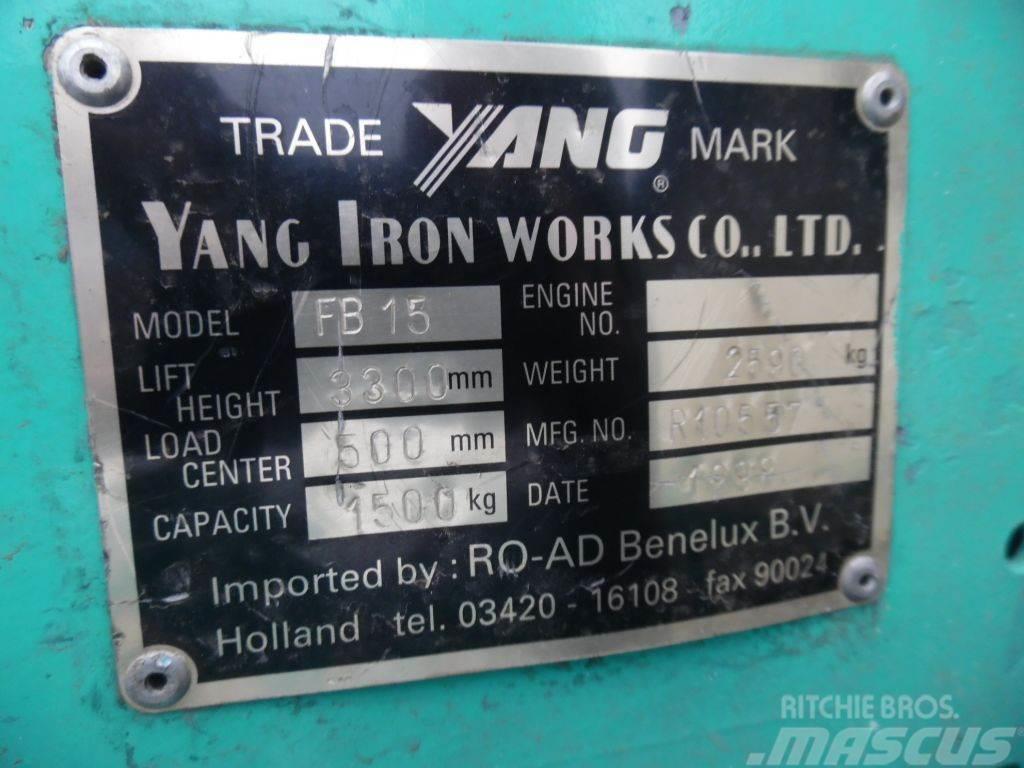 Yang fb 15 Empilhadores eléctricos