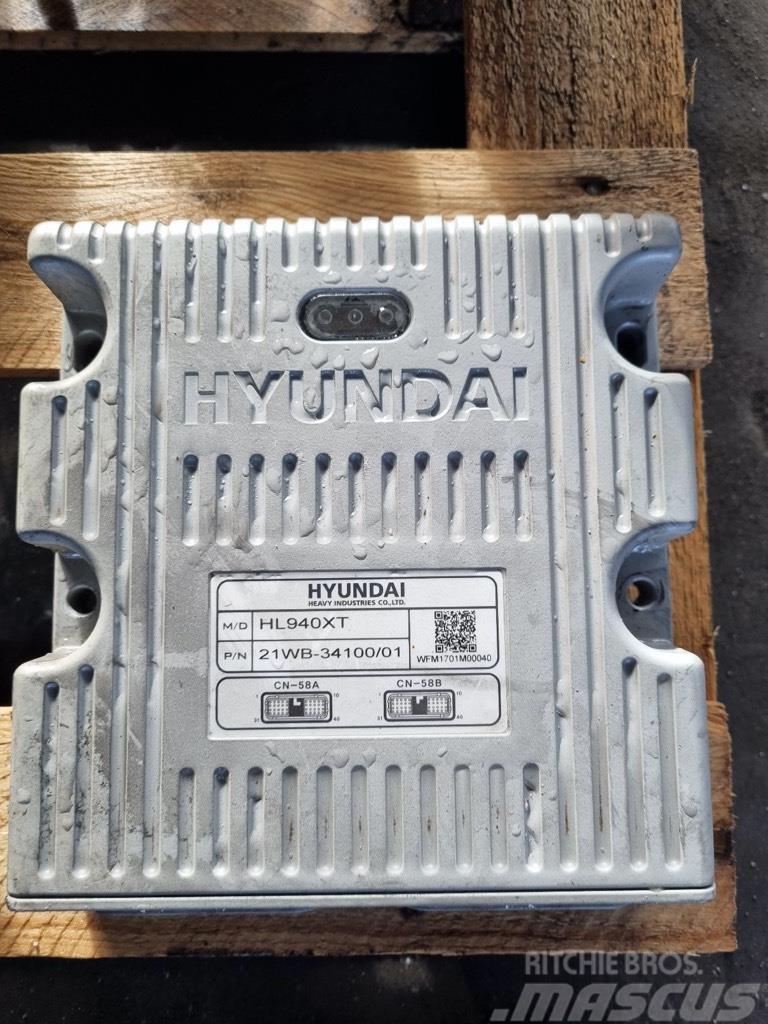 Hyundai HL 940 Electrónica