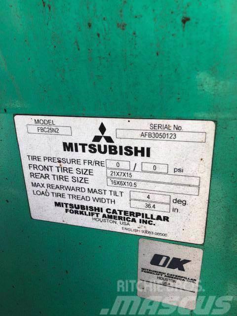 Mitsubishi FBC25N Empilhadores eléctricos