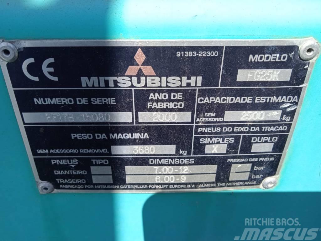 Mitsubishi FG25K Empilhadores a gás