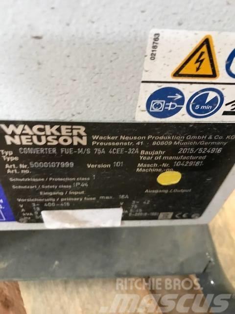 Wacker Neuson FUE-M/S 75A 4CEE-32A Máquinas de blocos de betão