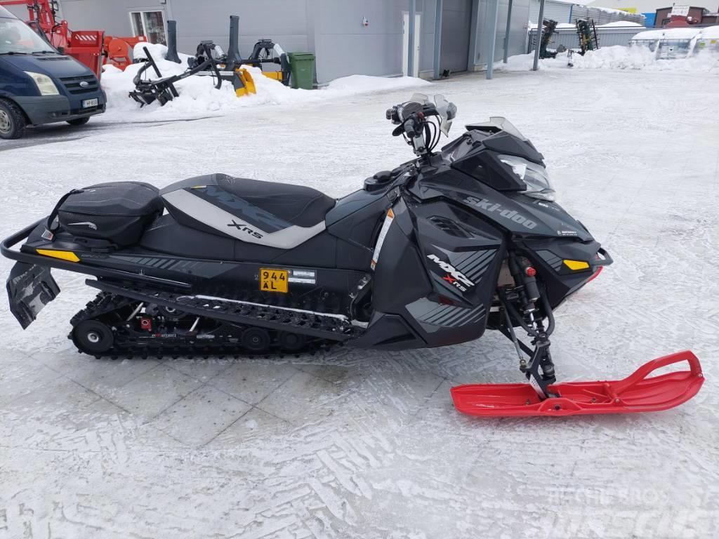 Ski-doo mxz 600 xrs Motas de Neve