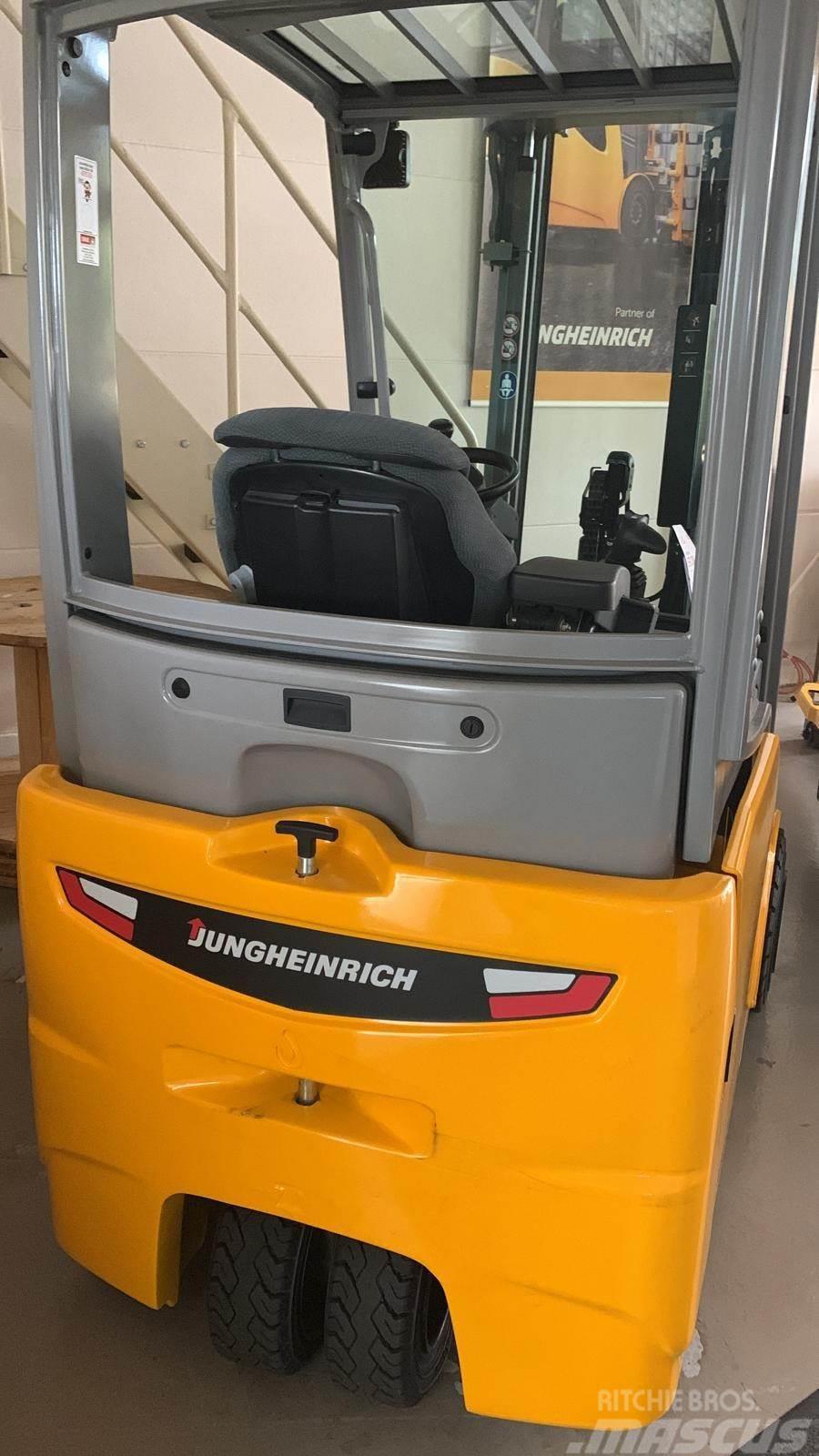 Jungheinrich EFG216k Neumaschine Empilhadores eléctricos