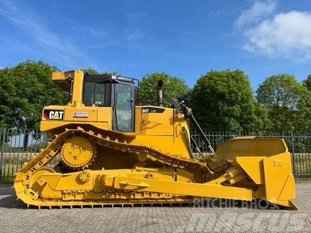 CAT D6T LGP 2013 factory EPA and CE made in France Dozers - Tratores rastos