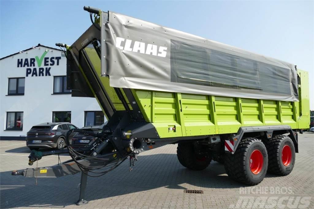 CLAAS Cargos 750 Equipamento de manuseamento e colocaçăo