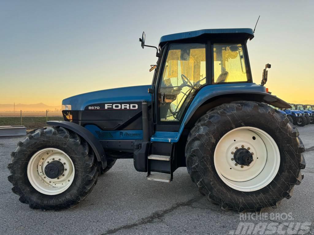Ford 8670 Tratores Agrícolas usados