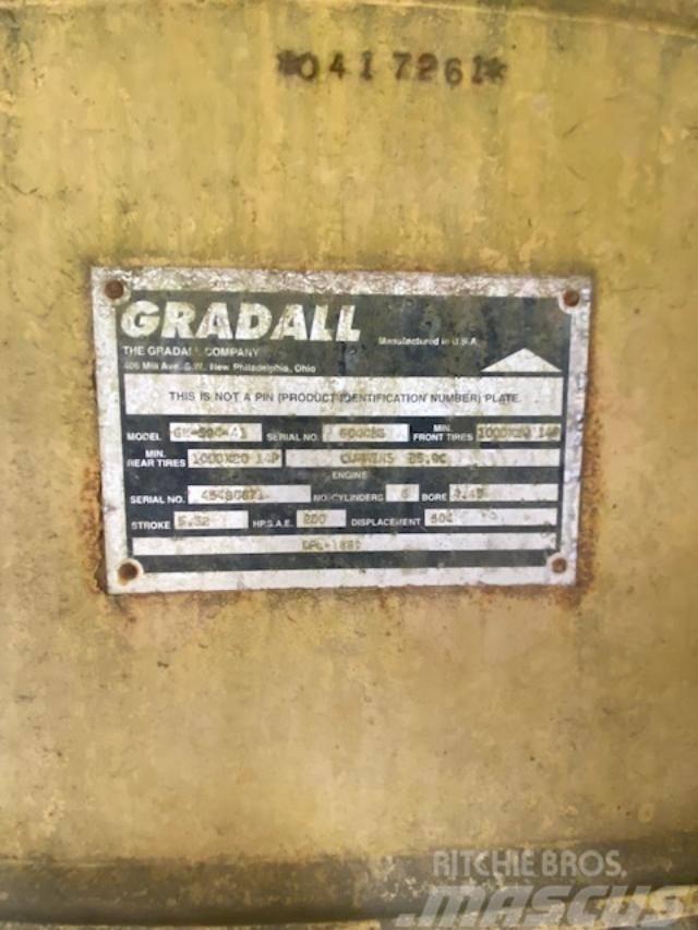 Gradall XL 4100 Escavadoras de rodas