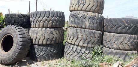  Tire for loaders Λάστιχα για φορτωτές Pneus, Rodas e Jantes