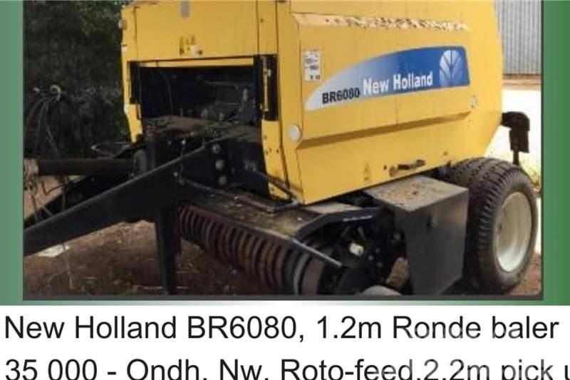New Holland BR6080 - 1.2m - 2.2m pick up - roto feed Outros Camiões