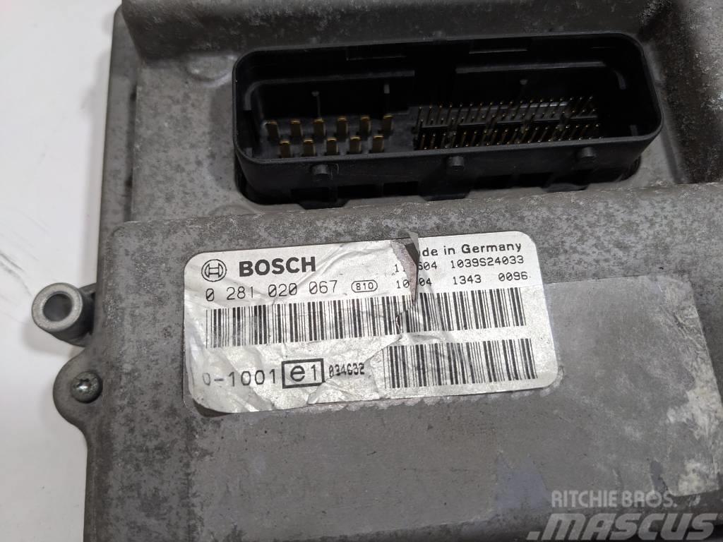 Bosch Motorsteuergerät 0281020067 / 0281 020 067 Electrónica