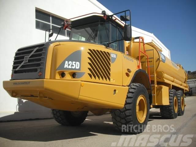 Volvo A25D or E  WITH NEW WATER TANK Camiões articulados
