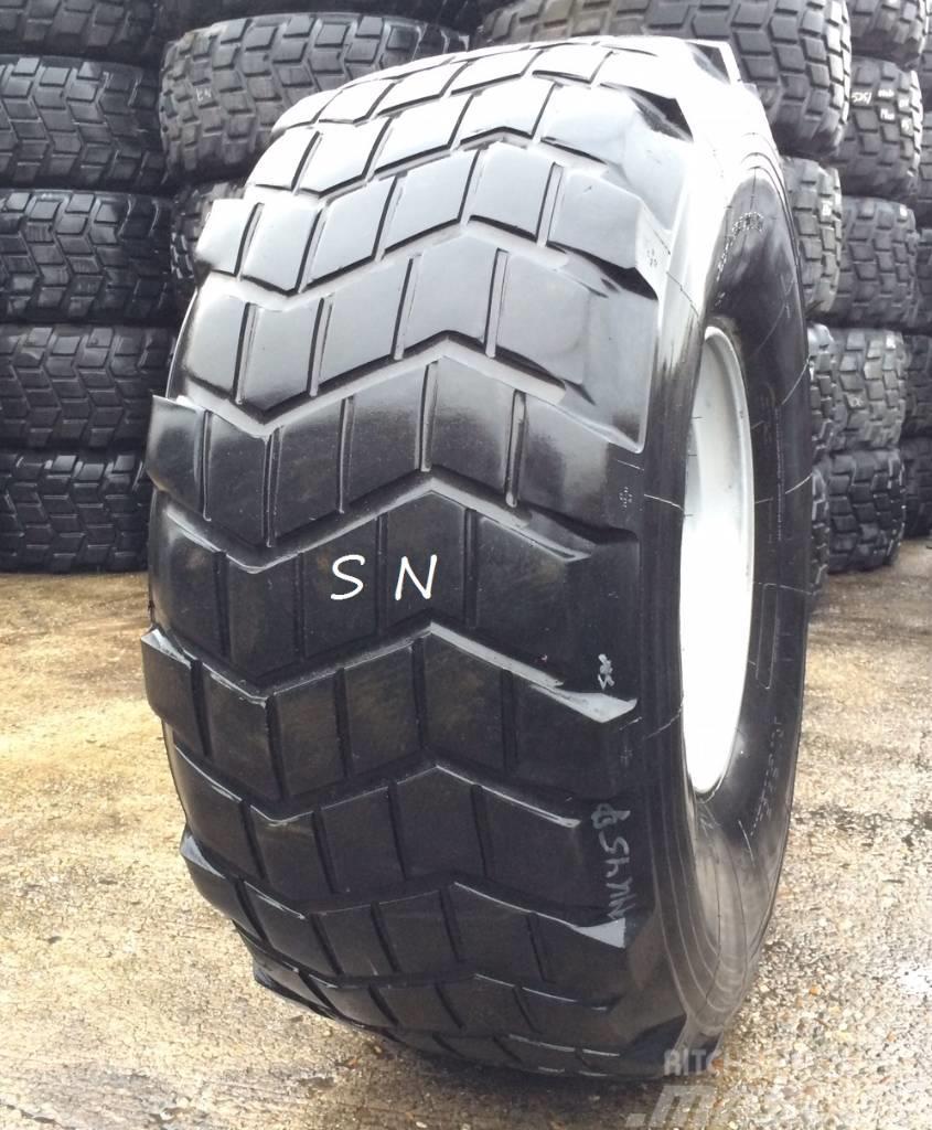 Michelin 525/65R20.5 XS - USED REGROOVED Pneus Agrícolas