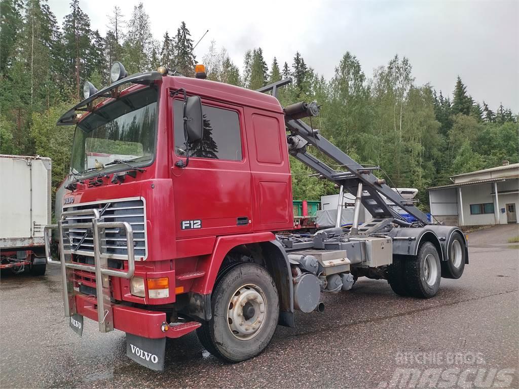 Volvo F12 6x2 vaijerilaite Camiões caixa desmontável com elevador de cabo