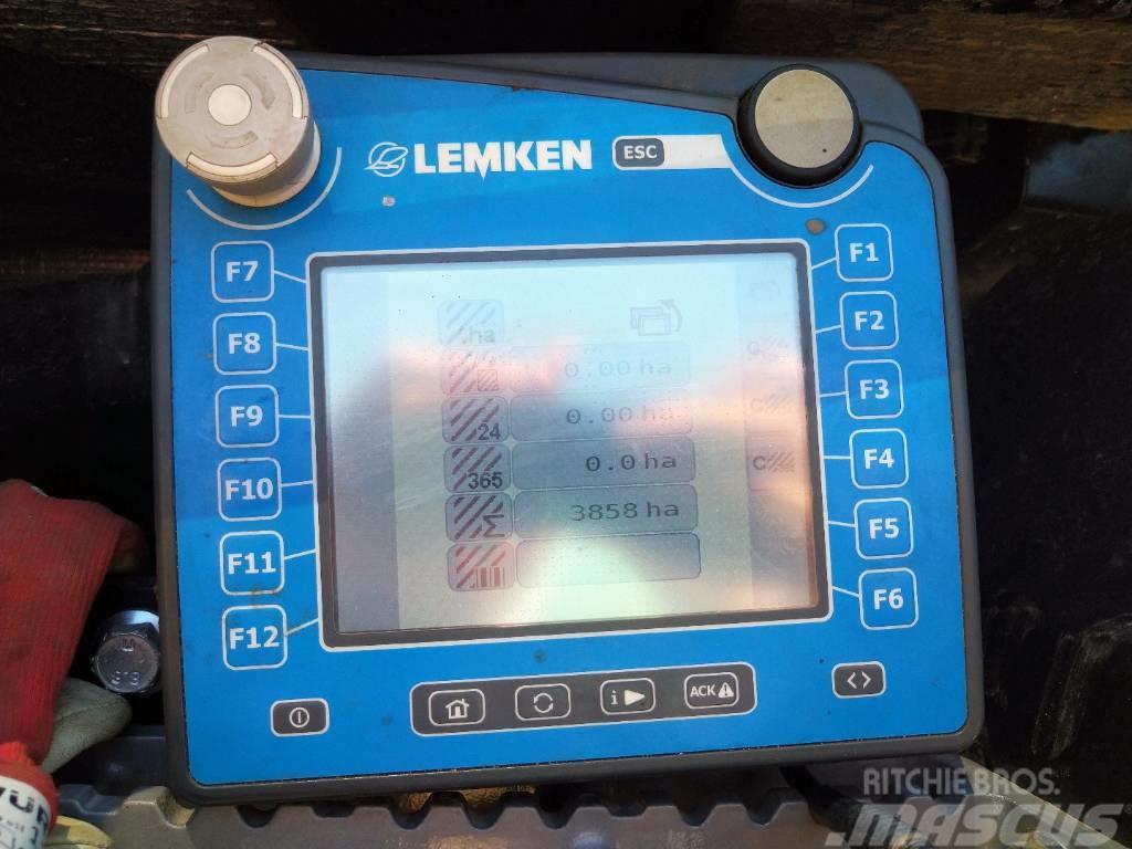 Lemken Compact Solitair 9/600 K HD 167 with fertilization Perfuradoras combinadas