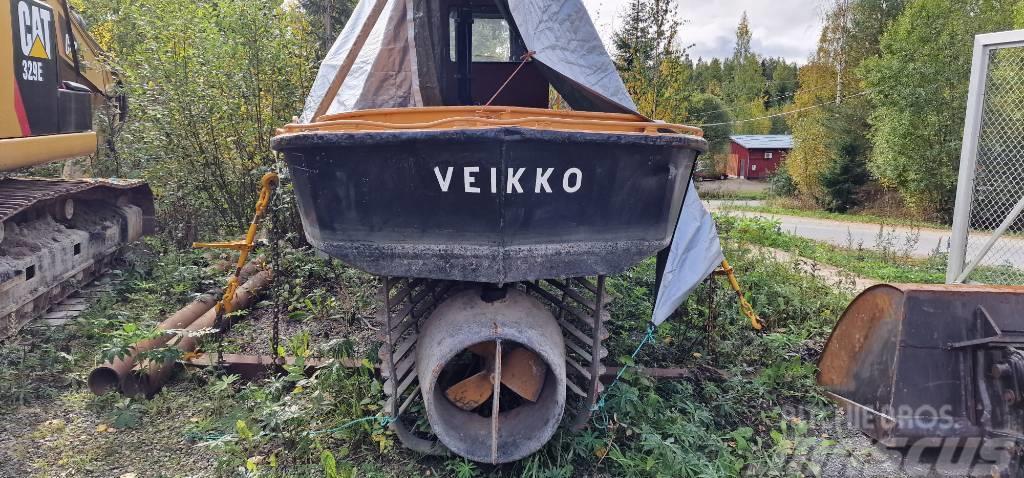  Hinaaja Veikko 6mR Batelões / barcaças e pontões