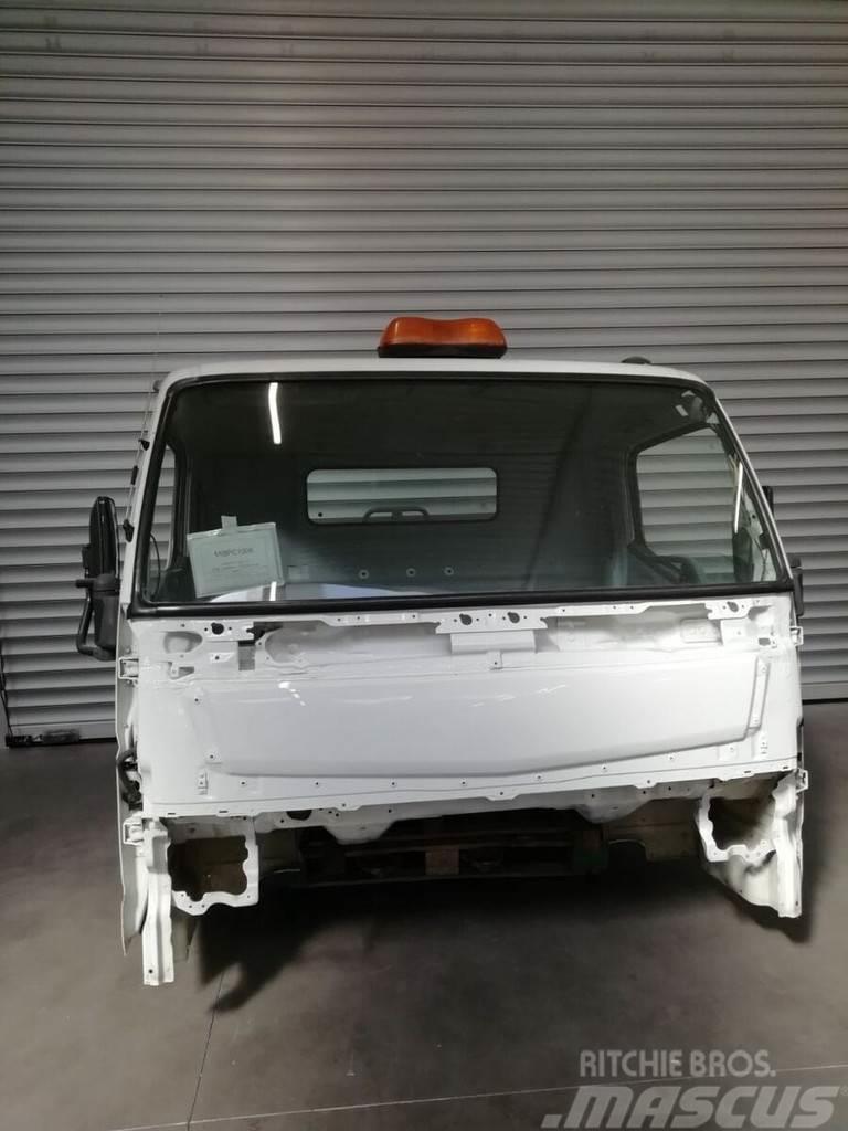 Mitsubishi Fuso euro 6 Cabines e interior