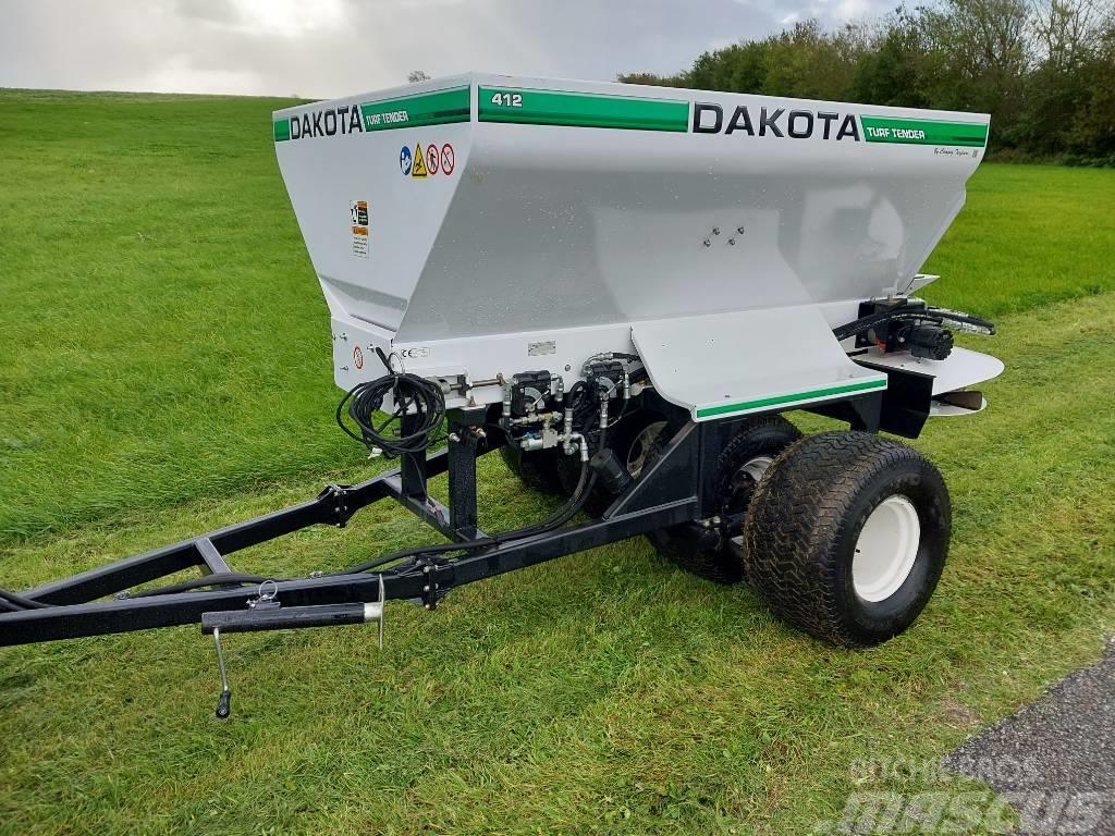 Dakota Turf Tender 412 Equipamento de limpeza do solo