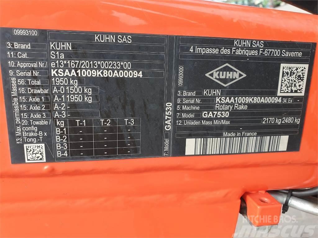 Kuhn GA 7530 Encordoadores de Feno
