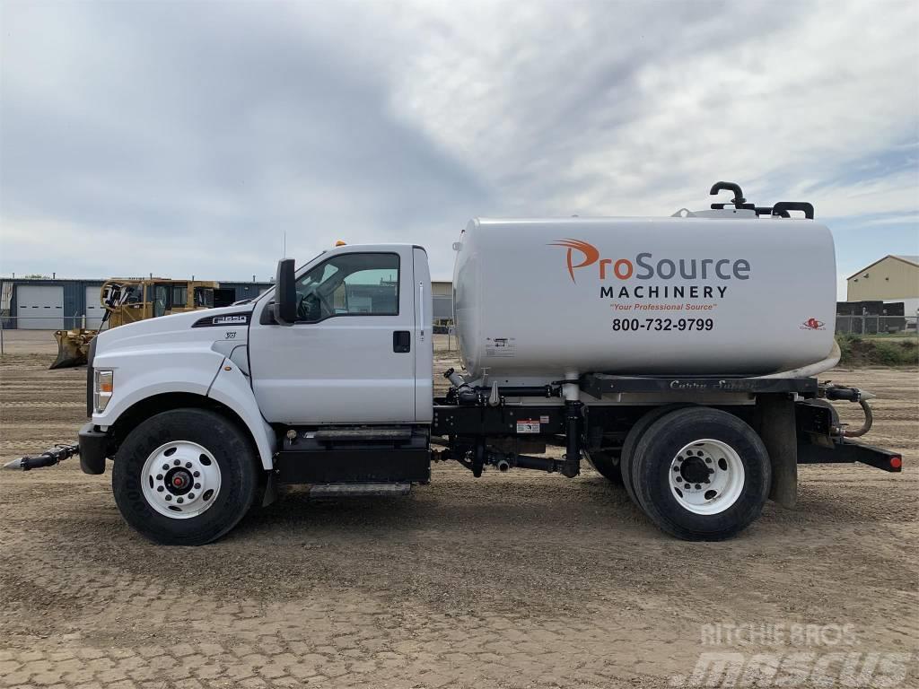 Ford F 650 XL SD Auto-tanques