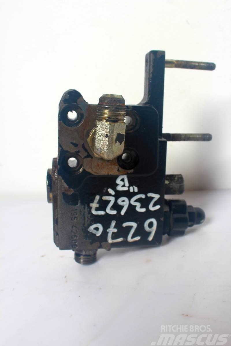 Massey Ferguson 6270 Remote control valve Hidráulica