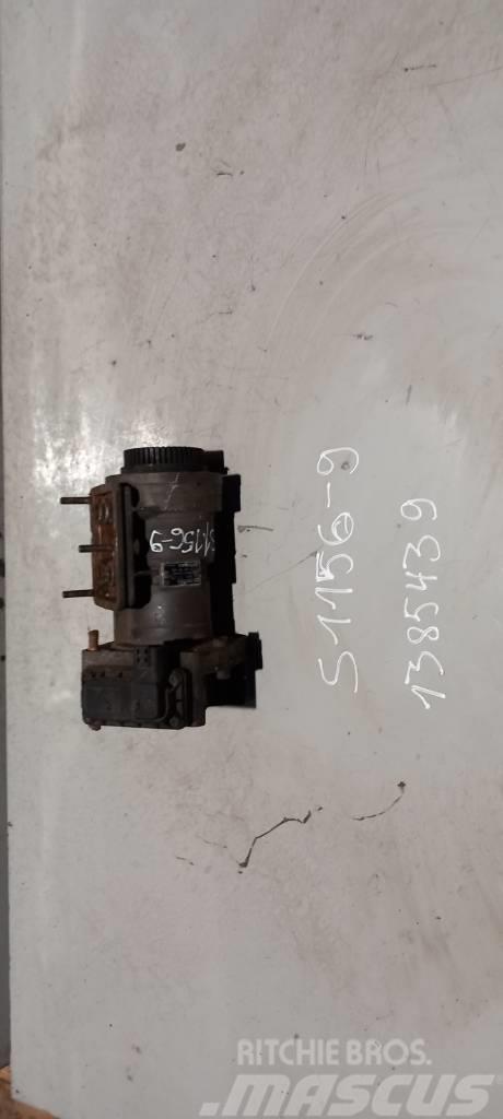 Scania R124.420 brake main valve 1385439 Travőes