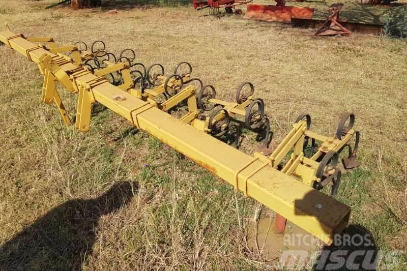 Yellow 4 row skoffel Outros Camiões