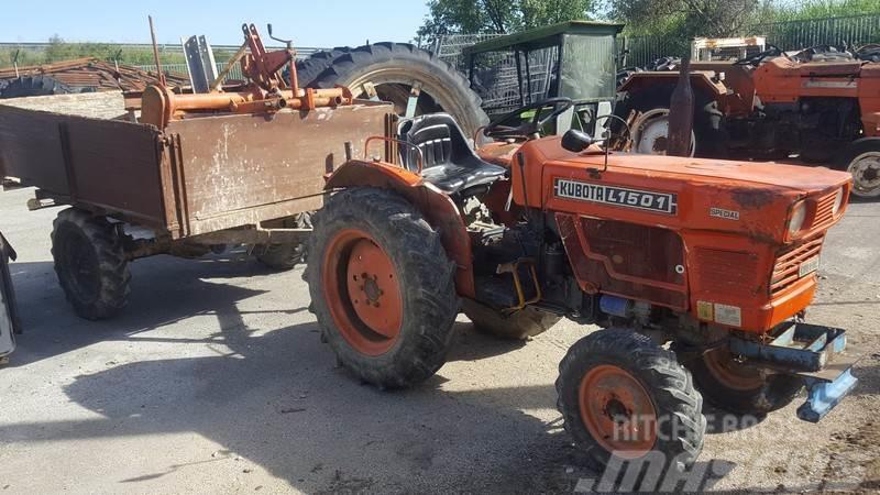  Tractor Kubota L1501 + Reboque + Charrua + Freze Tratores Agrícolas usados