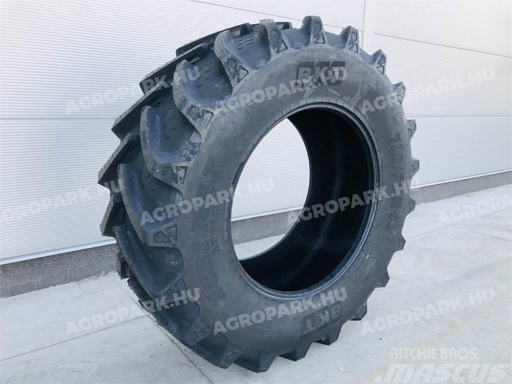 BKT tire in size 710/70R42 Pneus Agrícolas