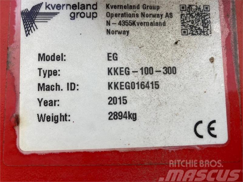 Kverneland EG 100-300-28- 6 Charruas reversíveis