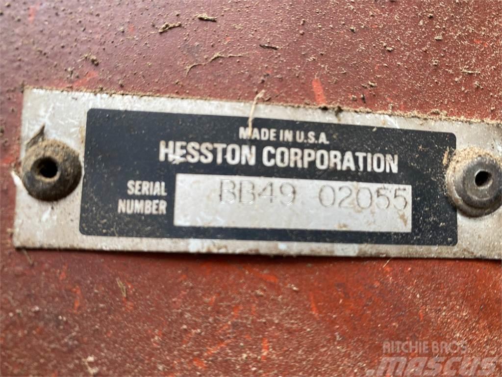 Hesston 4900 Enfardadeira de fardos quadrados
