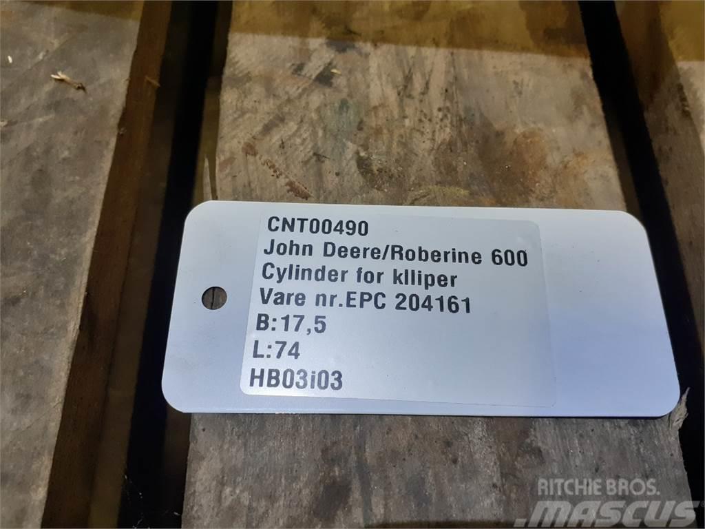 John Deere 900 Corta-Relvas Robóticos