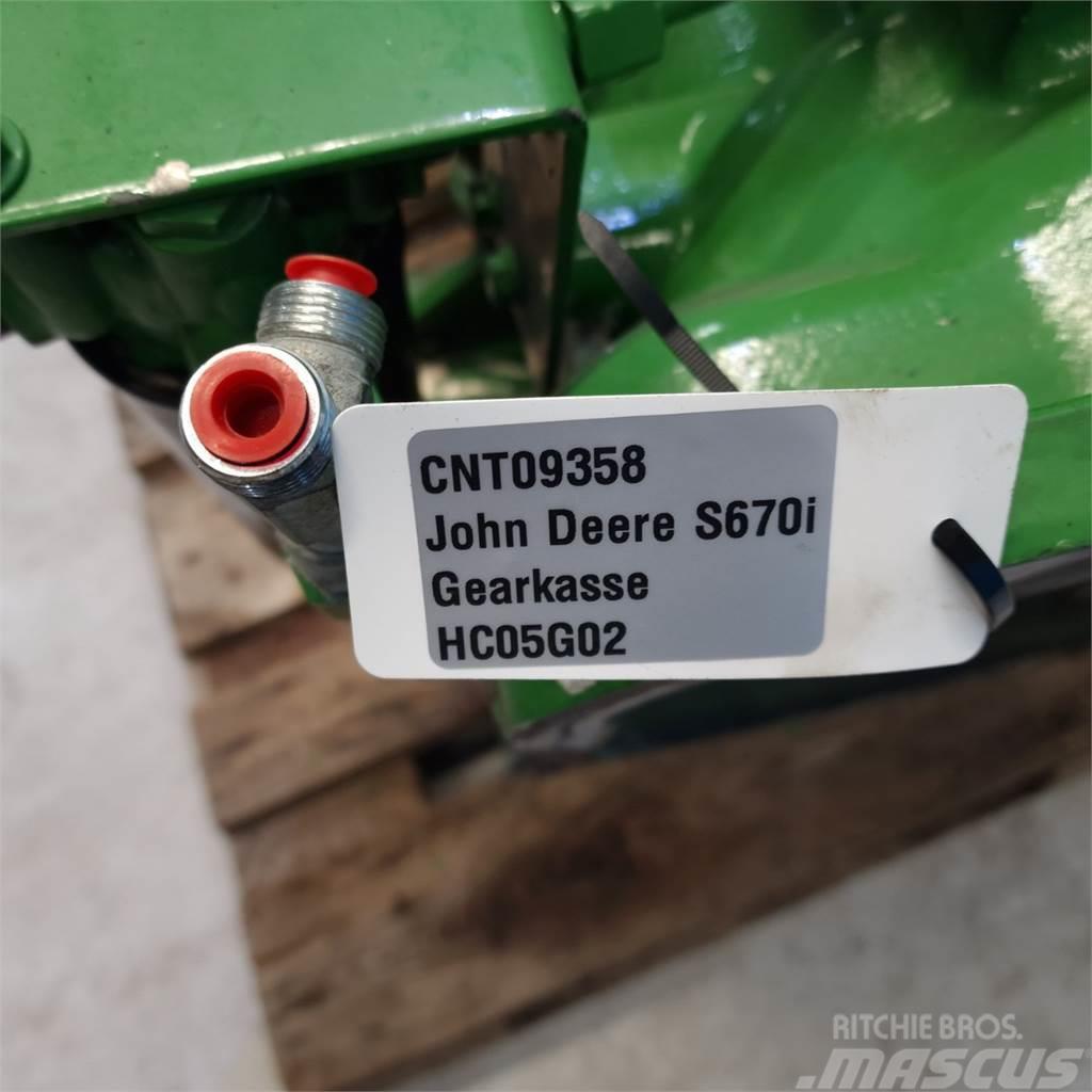 John Deere S670 Transmissão