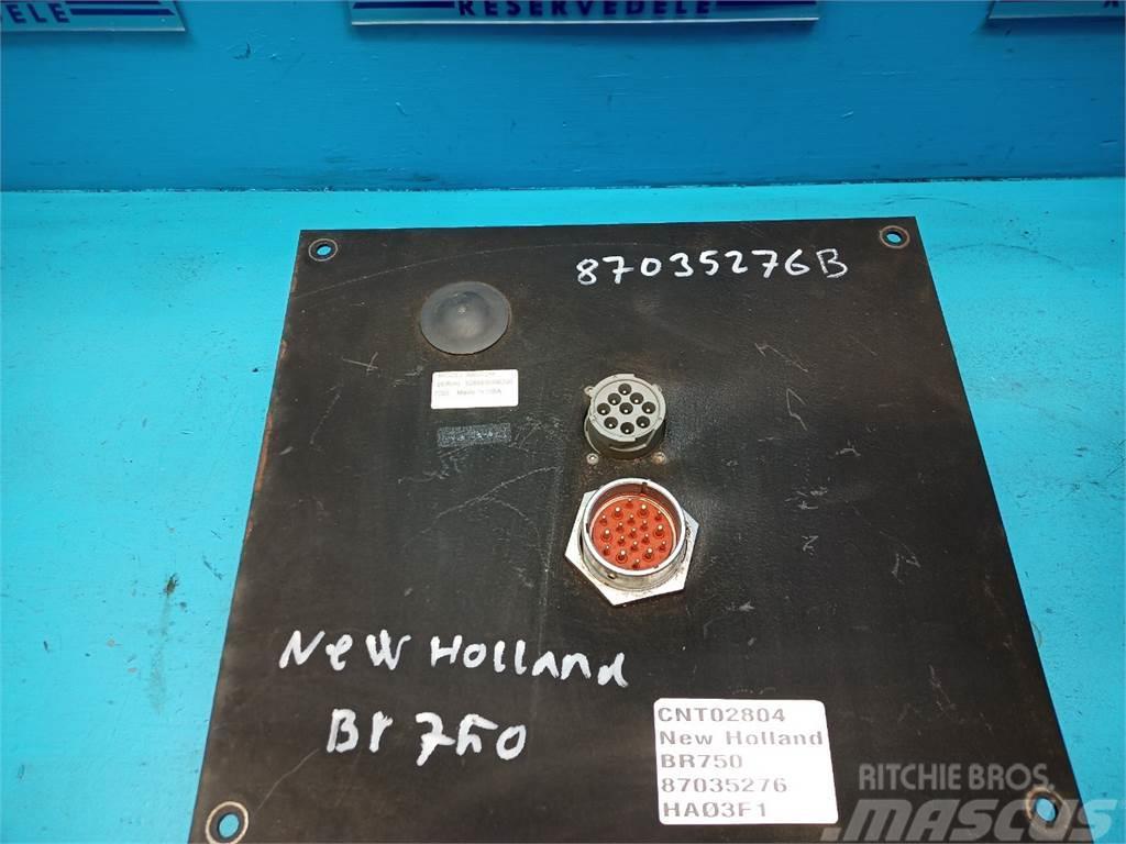 New Holland BR750 Electrónica