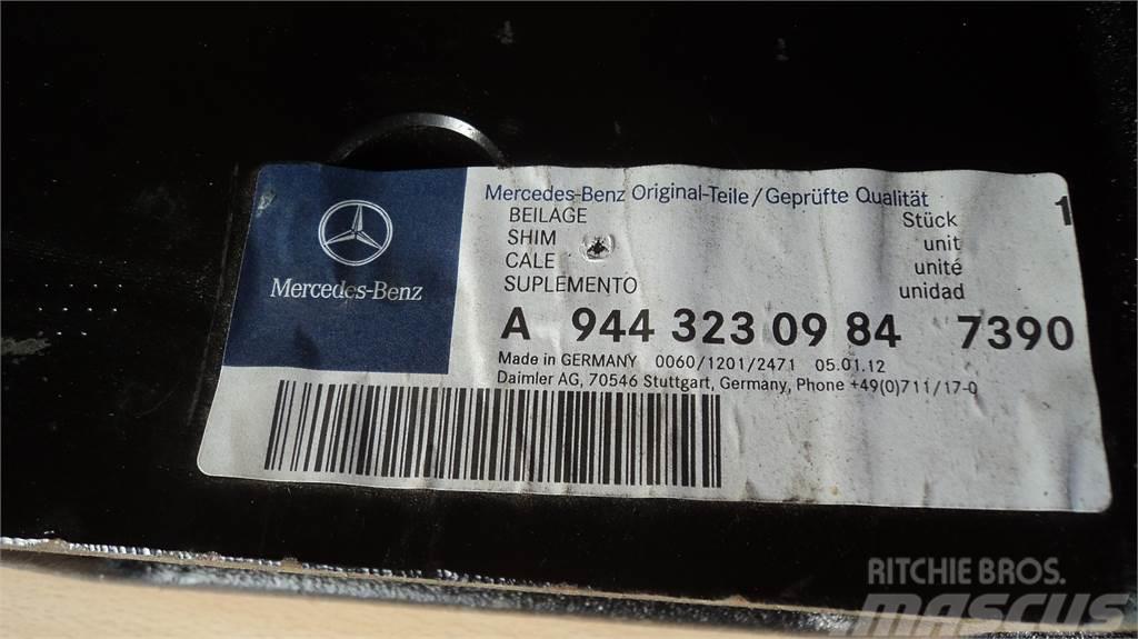 Mercedes-Benz SUPLEMENTO MB A9443230984/7390 Outros componentes