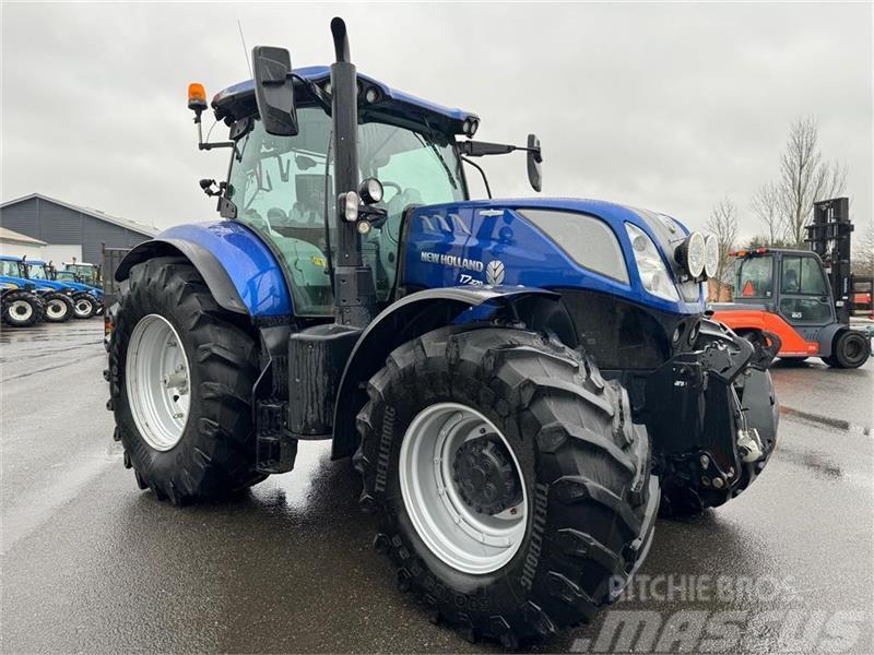 New Holland T7.270 Blue power Tratores Agrícolas usados