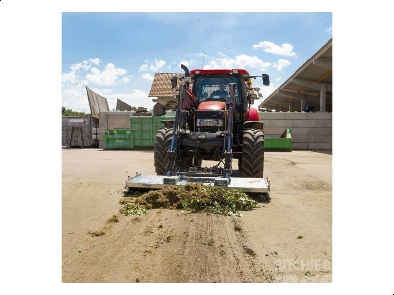 Fliegl Lion Sweeper 2500 Outros acessórios de tractores