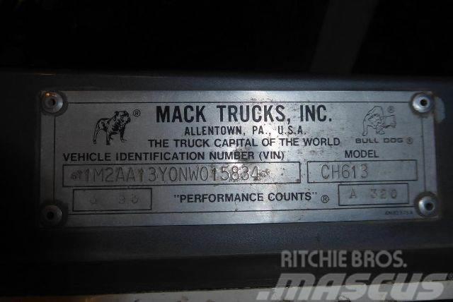 Mack CH613 Camiões de chassis e cabine