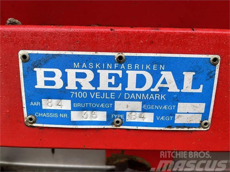 Bredal B 4 Med rustfri båndkasser Espalhadores de minério