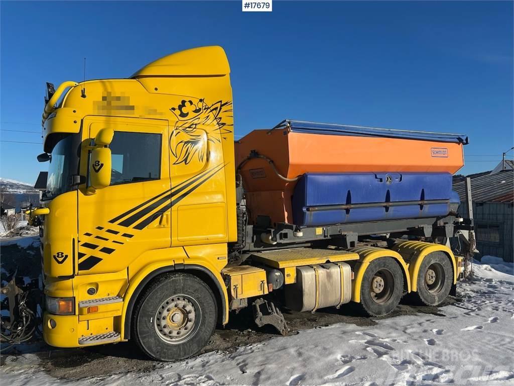 Scania R620 6x4 snow rigged combi truck Tractores (camiões)
