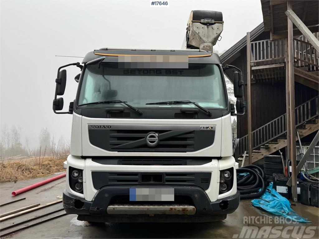 Volvo FMX truck w/ Liebherr superconstruction Camiões de betão
