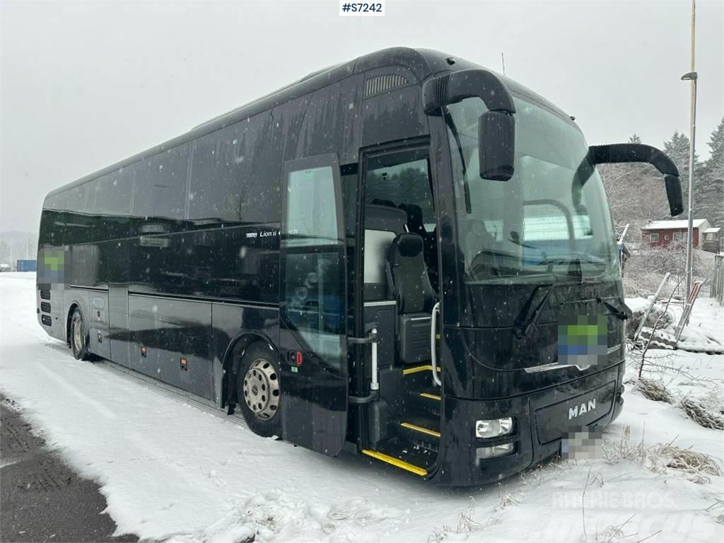 MAN Lion`s coach Tourist bus Autocarros
