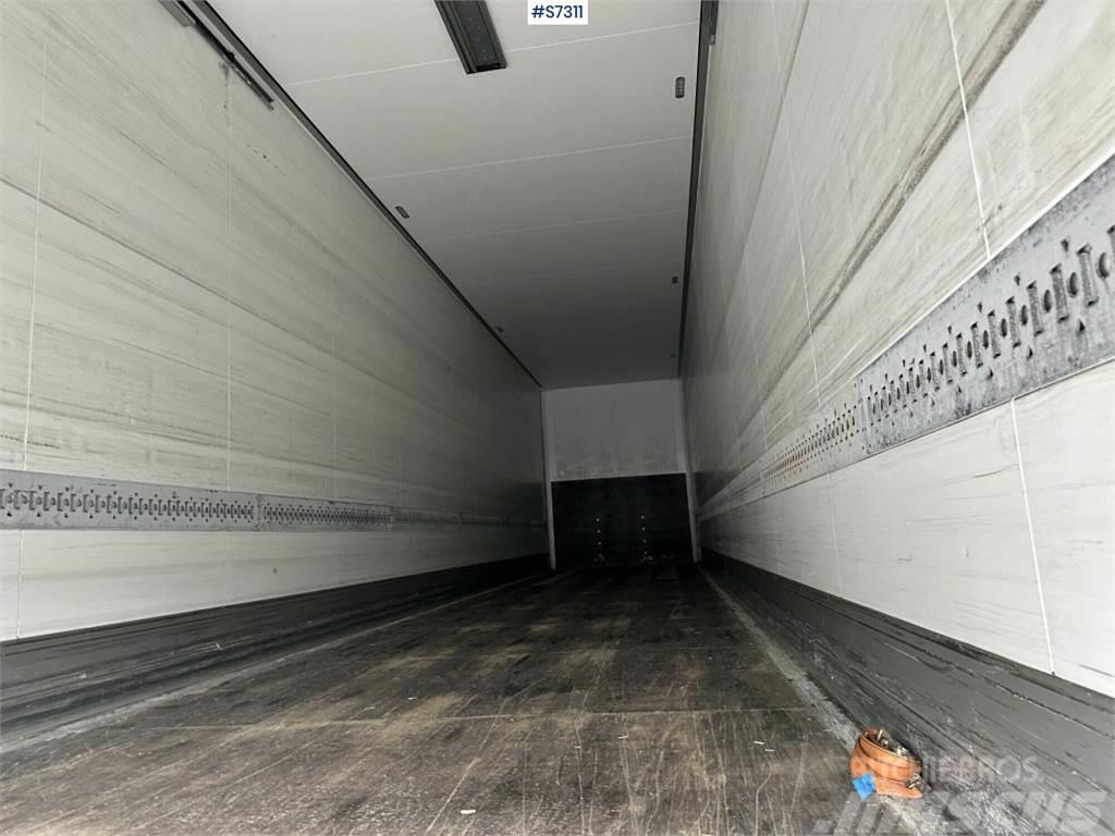 Schmitz Cargobull Box trailer with roller shutter Outros Reboques