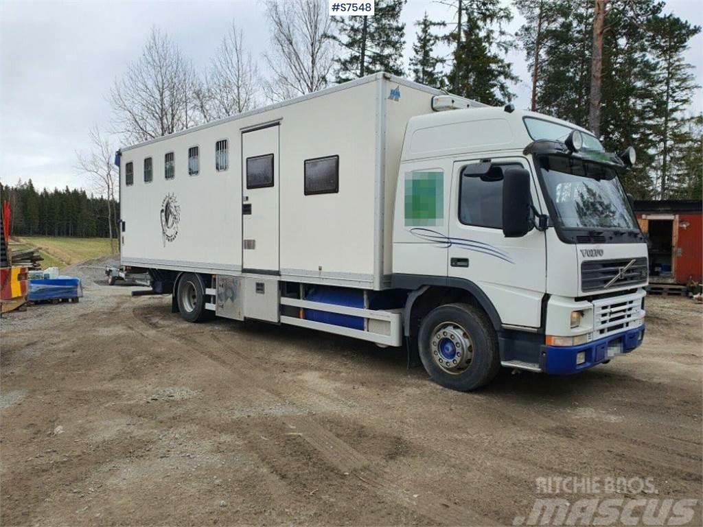 Volvo FM7 Camiões de transporte de animais