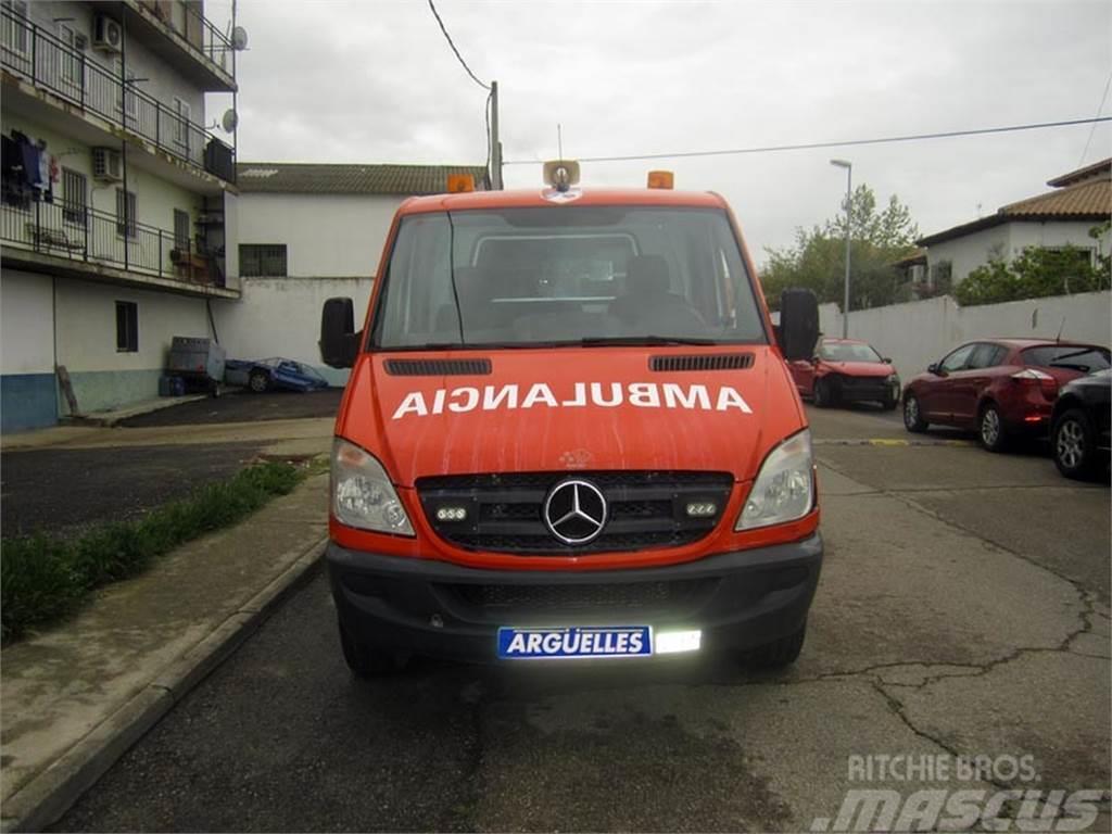 Mercedes-Benz Sprinter 315 CDI AMBULANCIA L2H1 Ambulance Carrinhas de caixa fechada