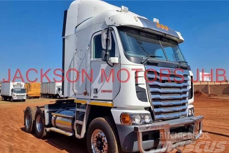 Freightliner CUMMINS 500, 6x4 TRUCK TRACTOR Outros Camiões