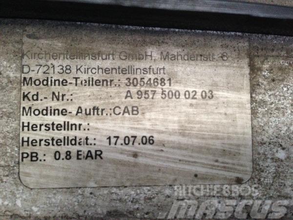 Mercedes-Benz Kühlerpaket Econic A957 500 0203 / A9575000203 Motores