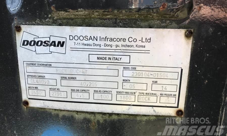Doosan Für DL450 - Felsschaufel - 345 cm Outros componentes